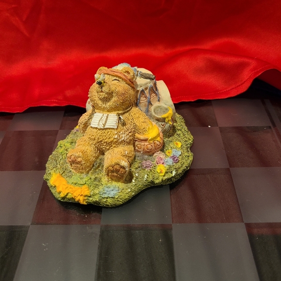 Pow Wow Bear figurine for sale - Picture 14 of 14